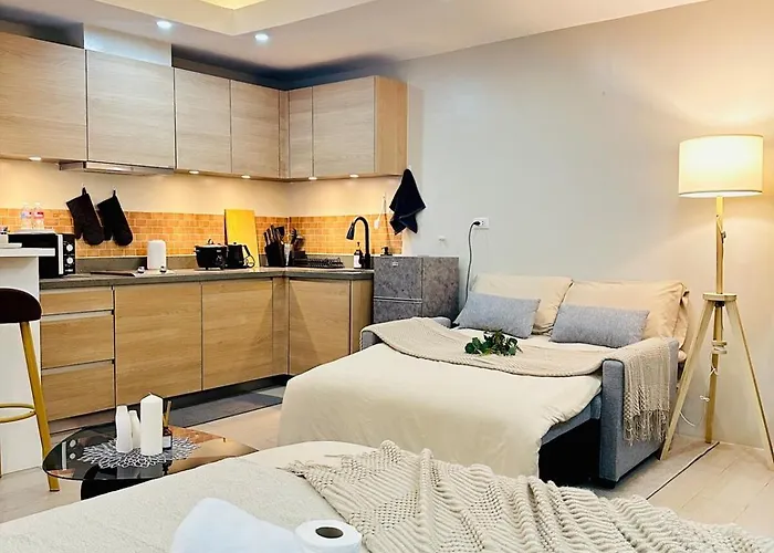 Exquisite Japandi 2 & Mediterranean Breeze At Venice W Grand Canal View! Manila