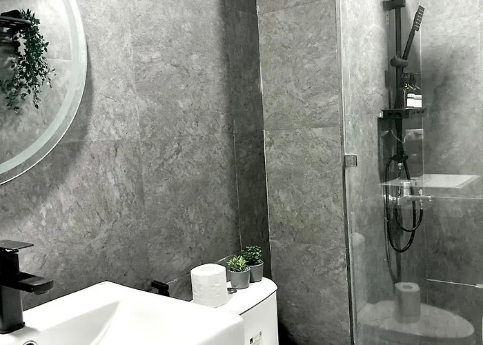 Exquisite Japandi 2 & Mediterranean Breeze At Venice W Grand Canal View! Apartment