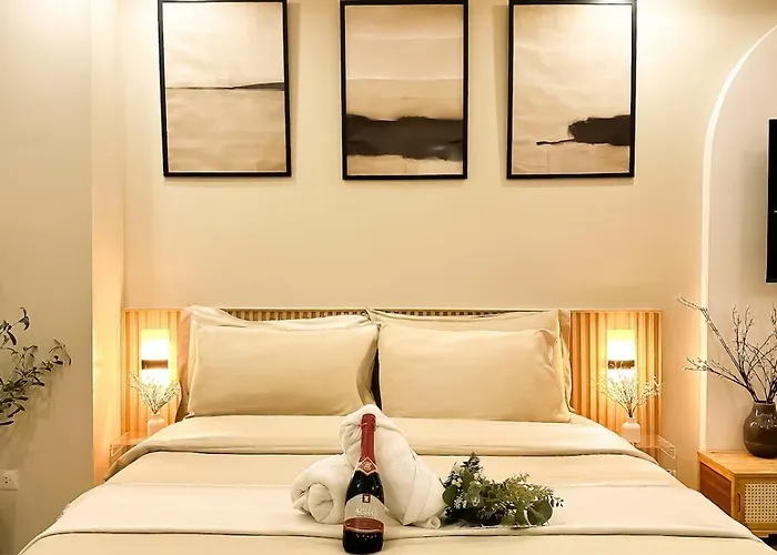 Exquisite Japandi 2 & Mediterranean Breeze At Venice W Grand Canal View! Apartment