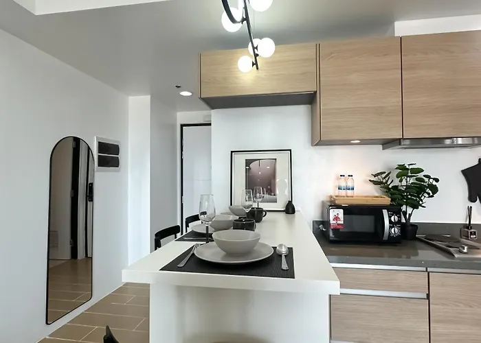 Apartment Exquisite Japandi 2 & Mediterranean Breeze At Venice W Grand Canal View! *